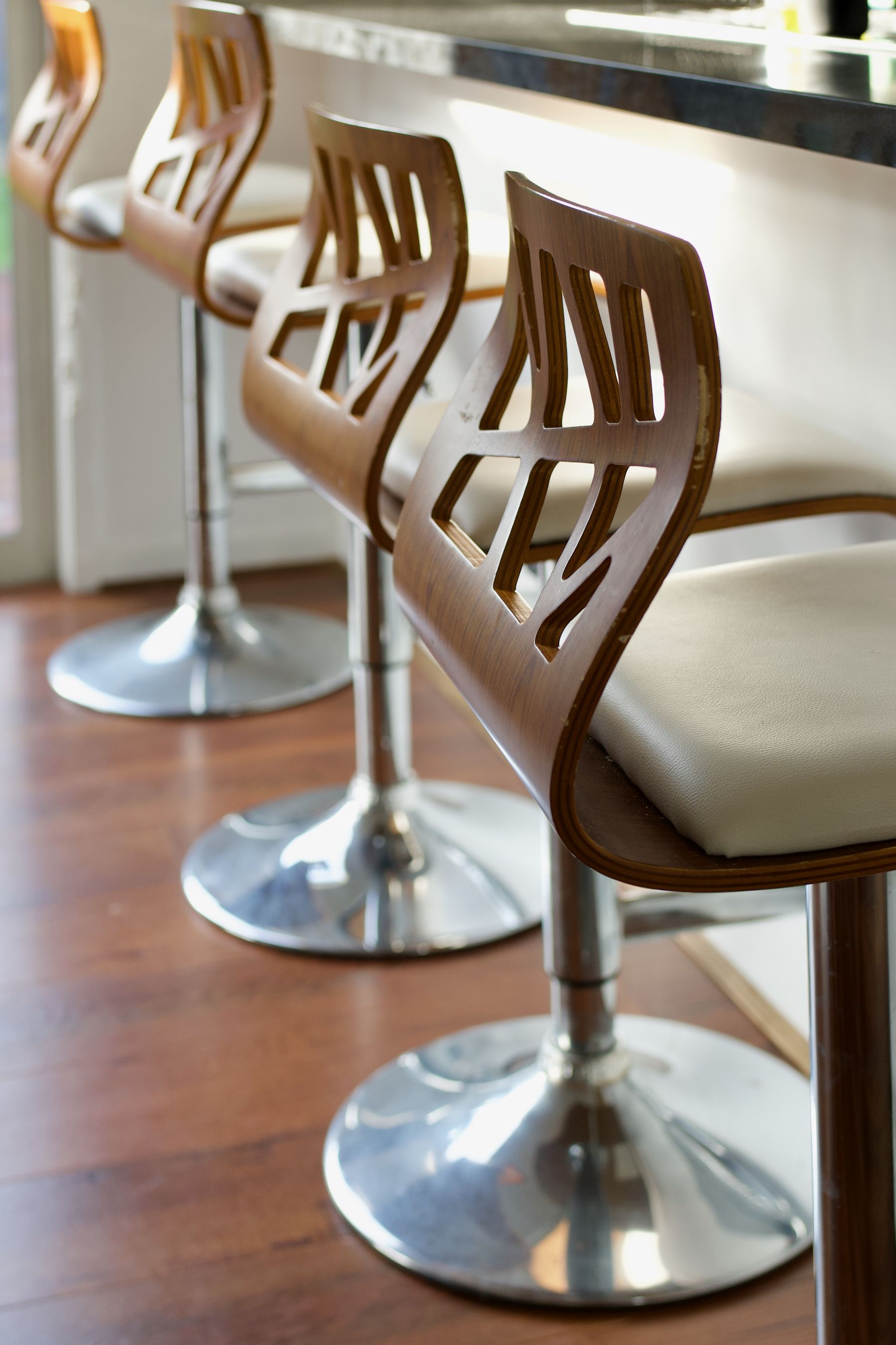 Kitchen bar stools